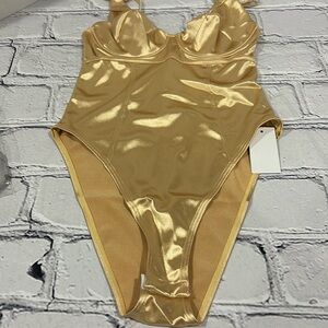 Modegal Women’s Satin Bodysuit Size M.